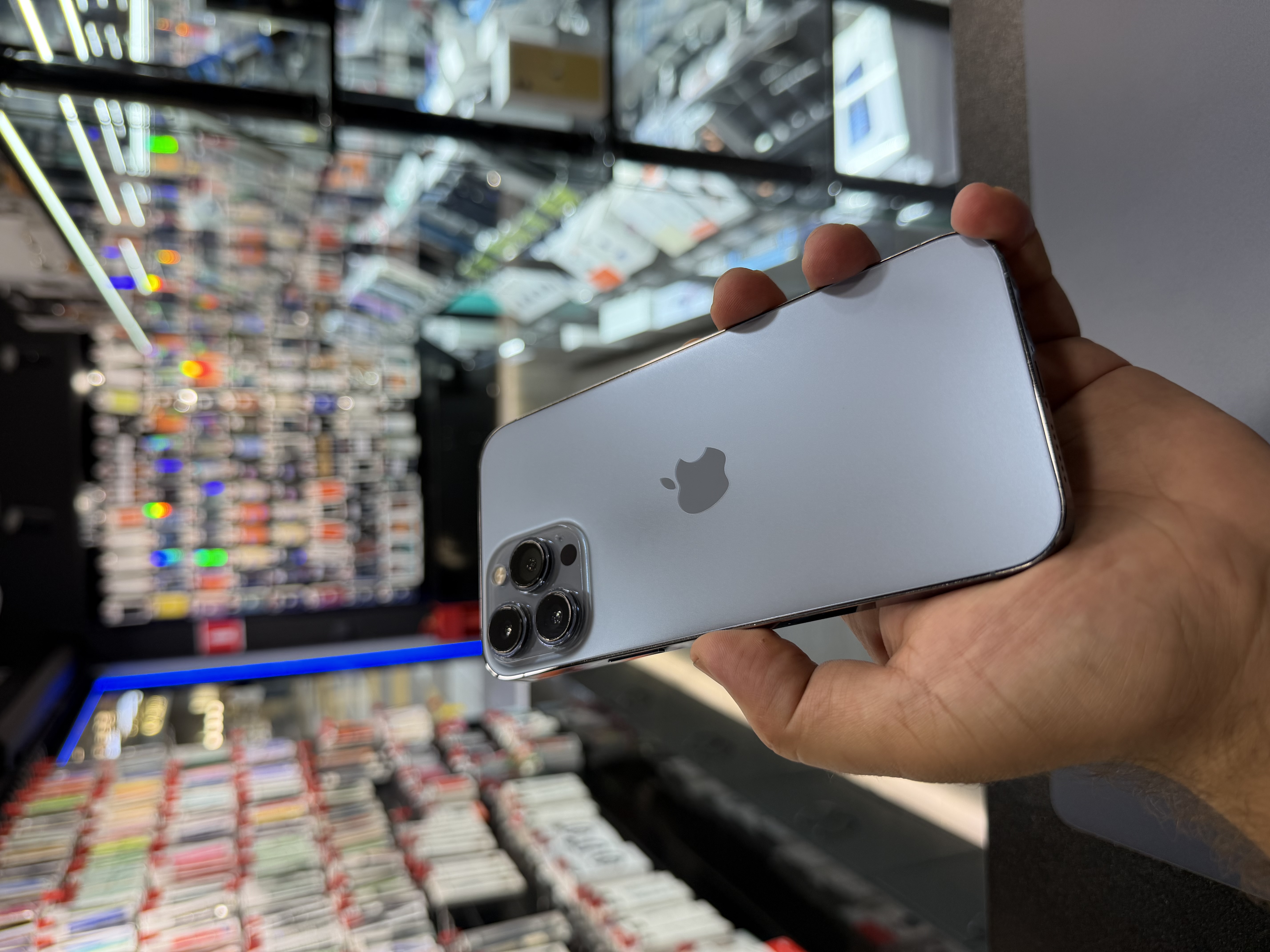 Б/У Смартфон Apple iPhone 13 Pro Max 128Gb, Sierra Blue