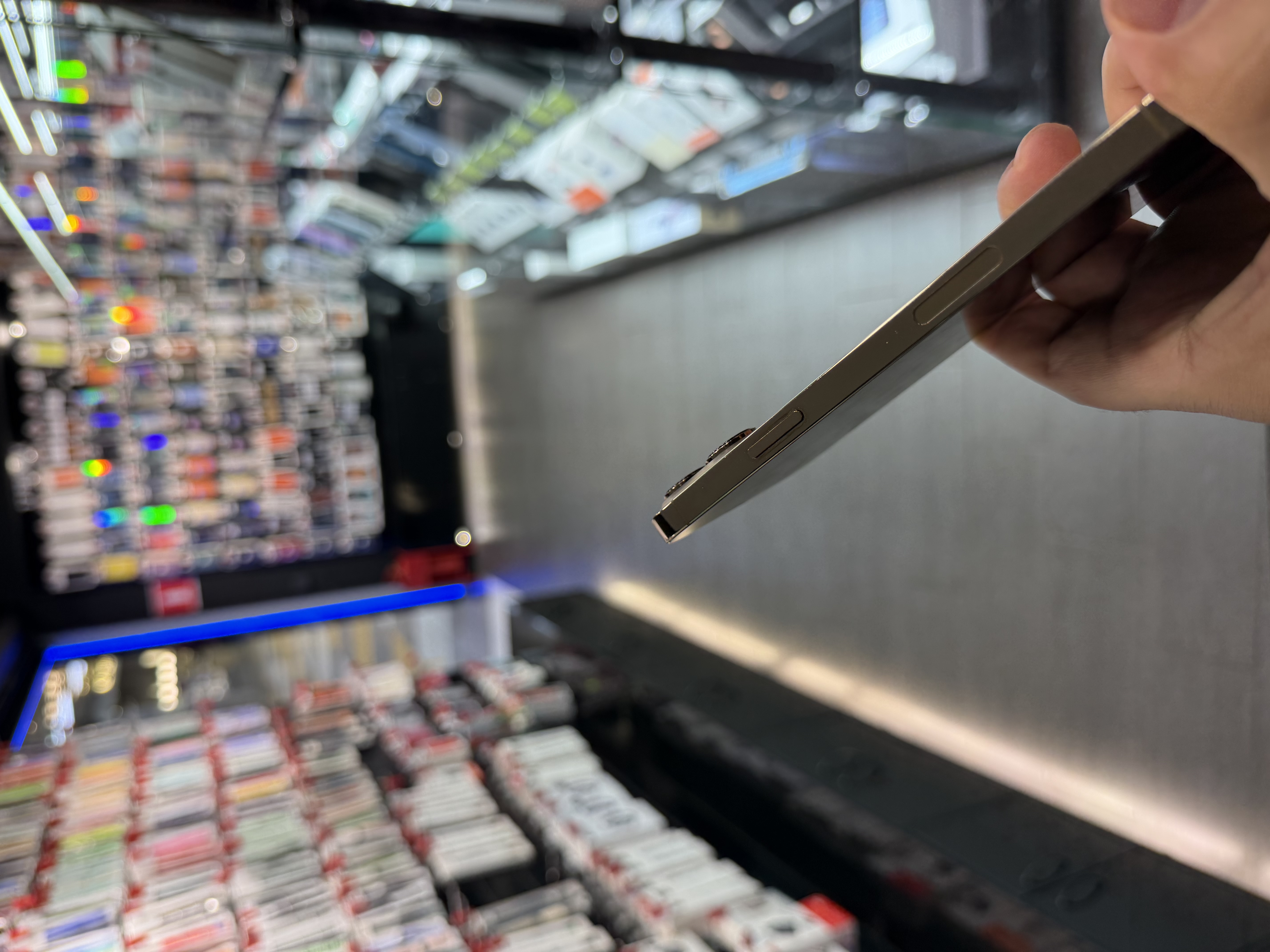 Б/У Смартфон Apple iPhone 13 Pro Max 128Gb Gold